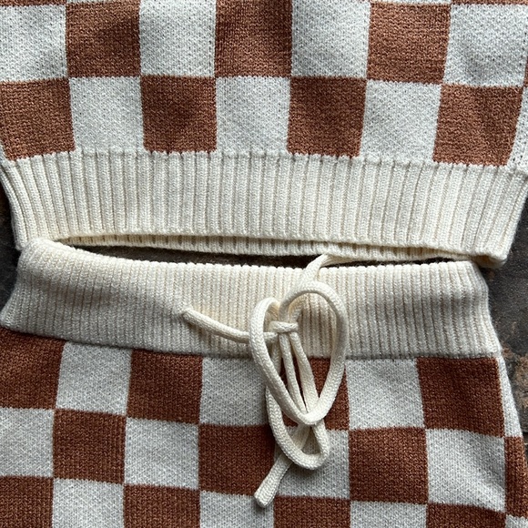 NWT Checkered Set - Picture 3 of 4